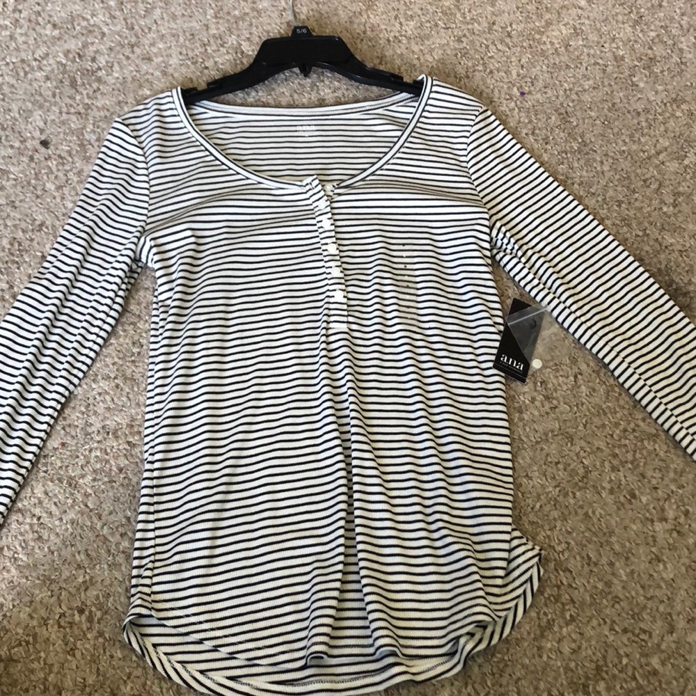 long sleeve a.n.a tee
